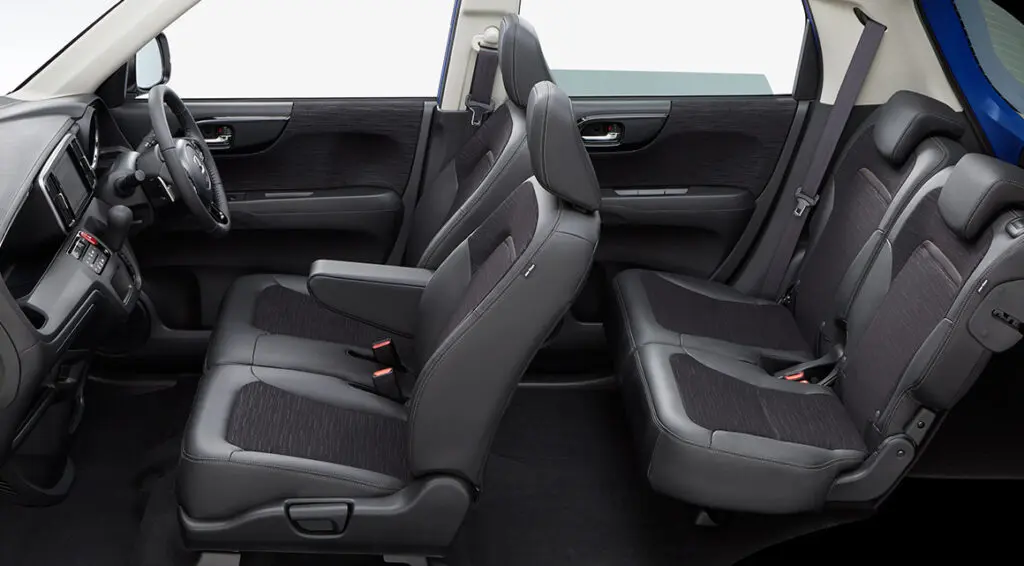 初代・後期型】ホンダ N-ONE プレミアム ツアラー・ローダウン(JG1型